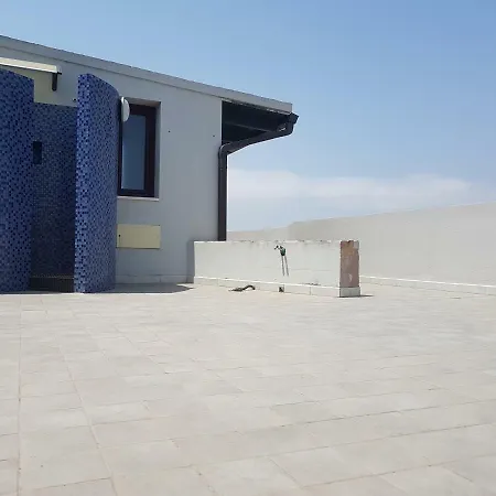 Cagliari Luxury The Waves Apartament *